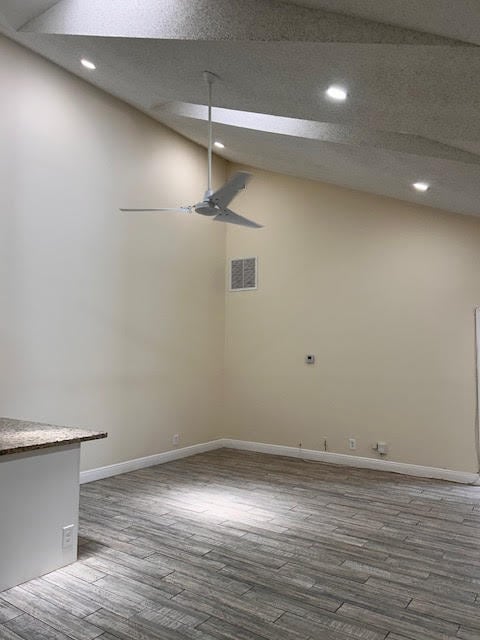 Building Photo - 1312 Periwinkle Pl