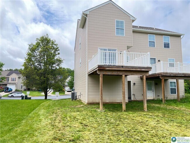 Foto del edificio - 1601 Greystone Cir
