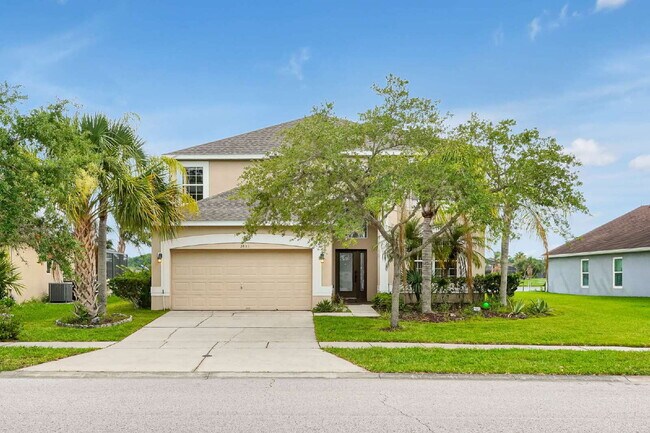 "Upscale Living on Boating Blvd | 5-BR/4.5-BA Executive Residence" - "Upscale Living on Boating Blvd | 5-BR/4.5-BA Executive Residence" Apartment