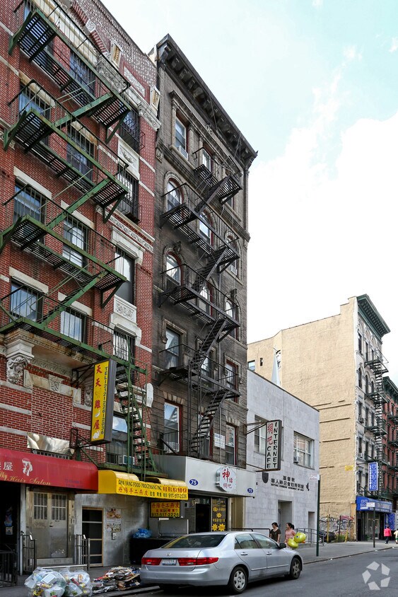 Building Photo - 75 Eldridge St