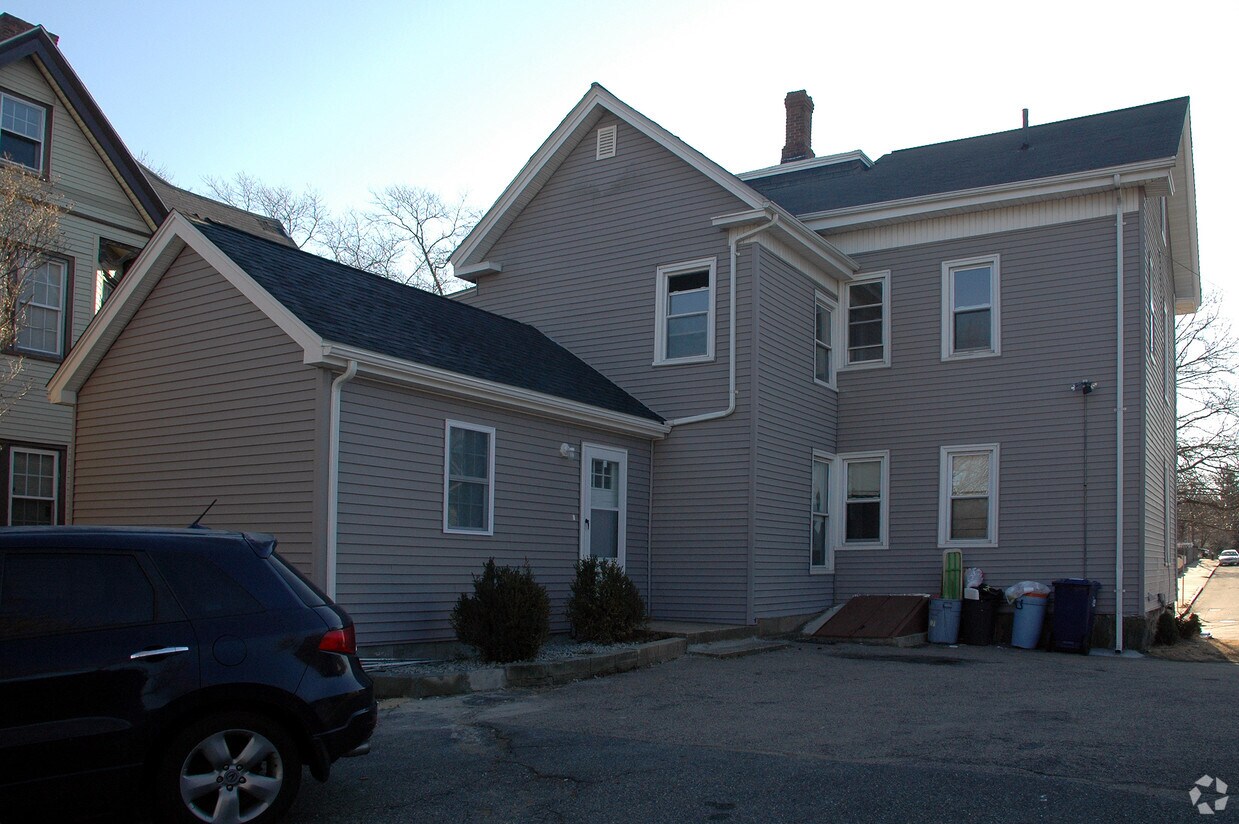 763 Truman Hwy, Hyde Park, MA 02136 Apartments in Hyde Park, MA