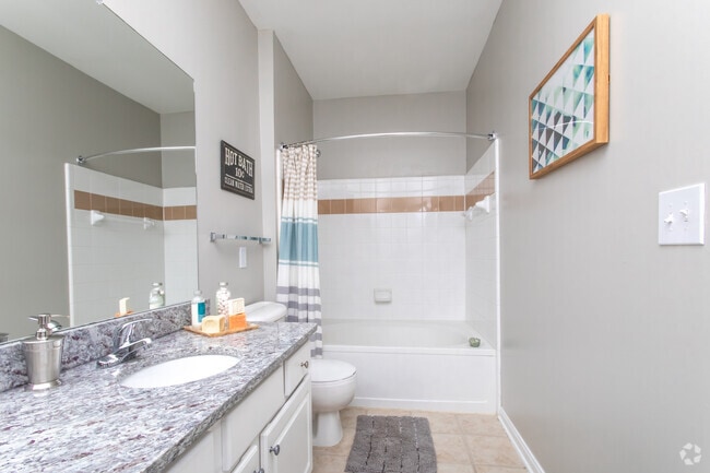 1BR,1BA - 855SF - Highland Walk Apartments