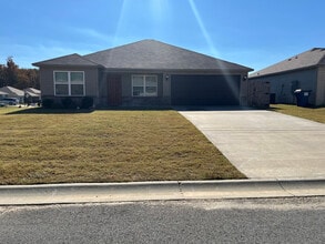 Building Photo - 36 Barn Cat Wy