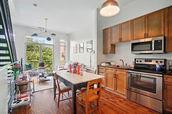 Photo - 2133 Southend Dr Apartment