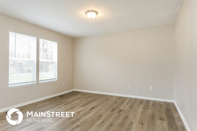 Building Photo - 1750 Falkirk Rd