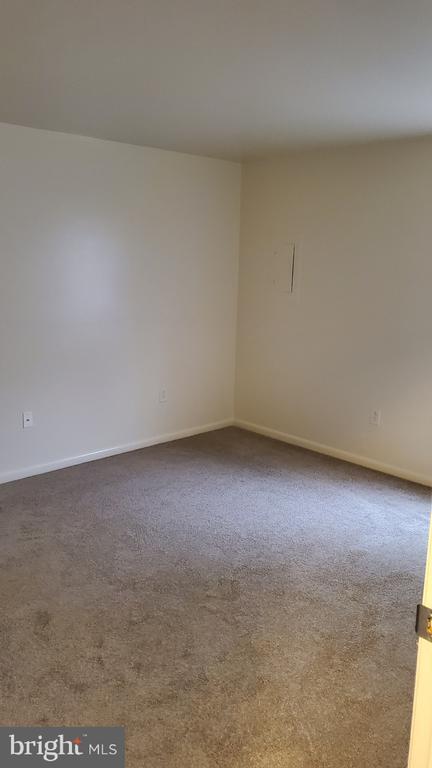 Foto del edificio - 2712 Lisburn Rd