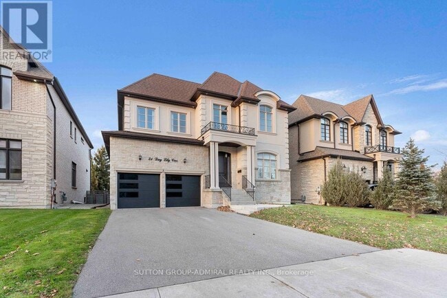 Building Photo - 21 Day Lily Cres