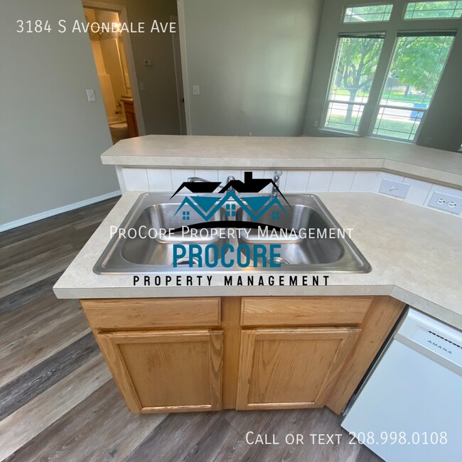 Foto del edificio - Spacious 3BR/2BA with Bonus Room & Fenced ...