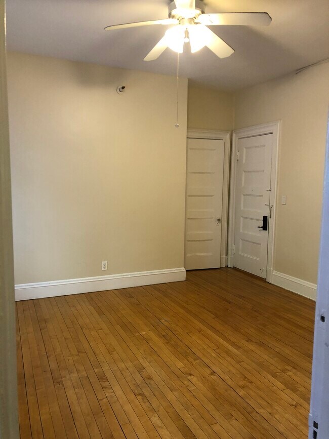 Foto del edificio - 1470 Beacon St