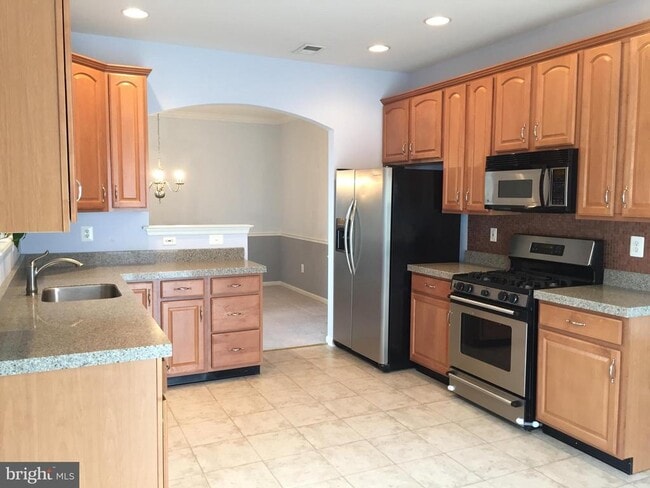 Building Photo - 39 Spyglass Ct