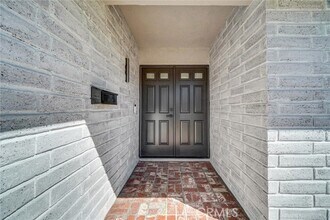 Building Photo - 17472 Bellport Cir