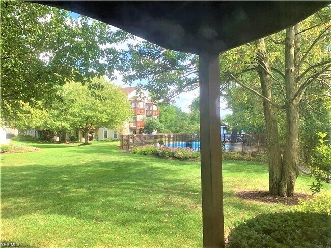 Foto del edificio - 1304 Cedarwood Dr