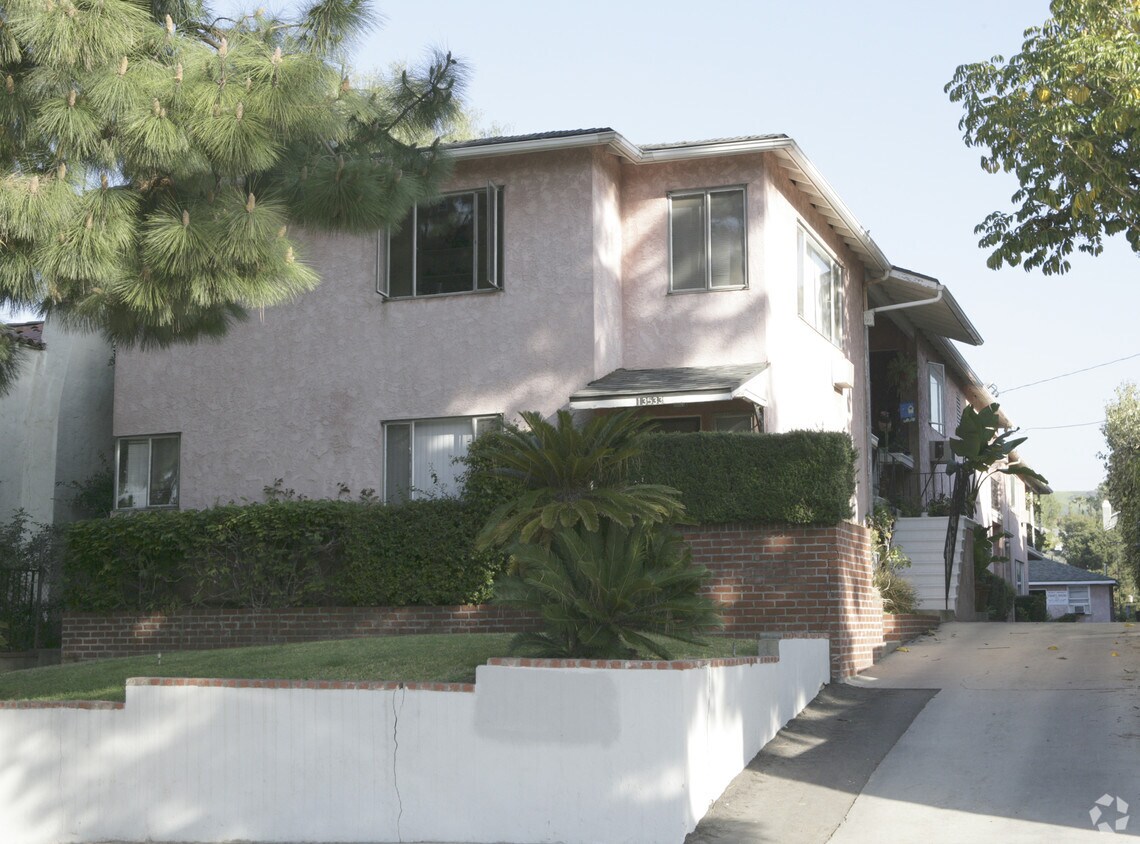 13533 Philadelphia St, Whittier, CA 90601 Apartments 13533