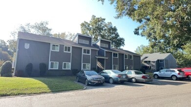 Building Photo - 10301 N Kings Hwy