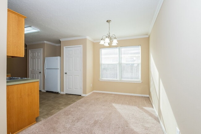 Building Photo - 1014 Vera Cruz Dr