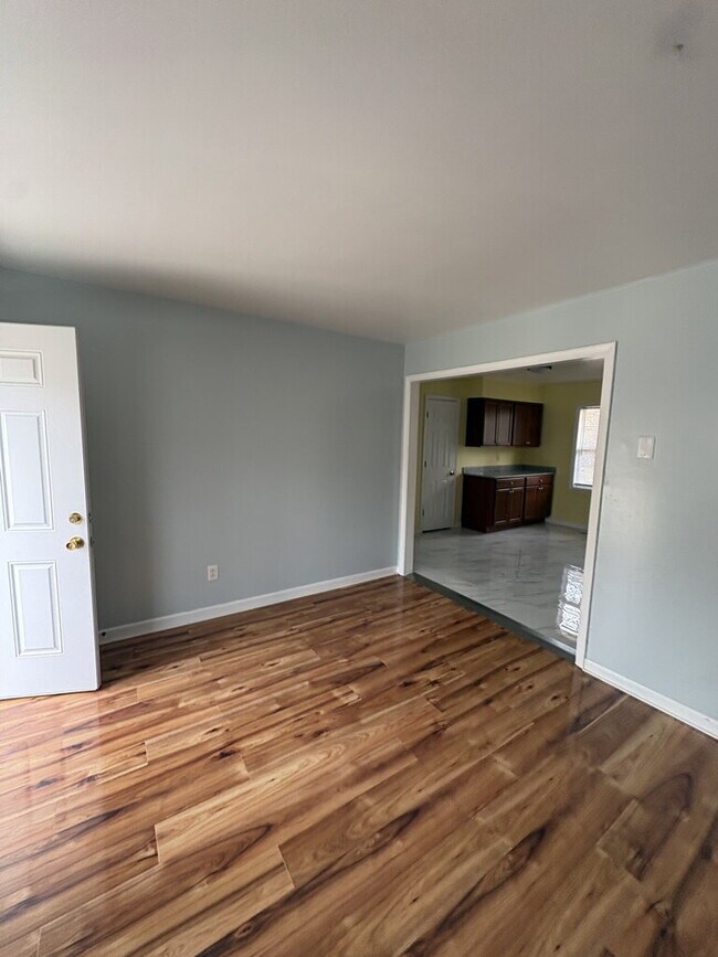 Foto del edificio - 123 Arthur Ct