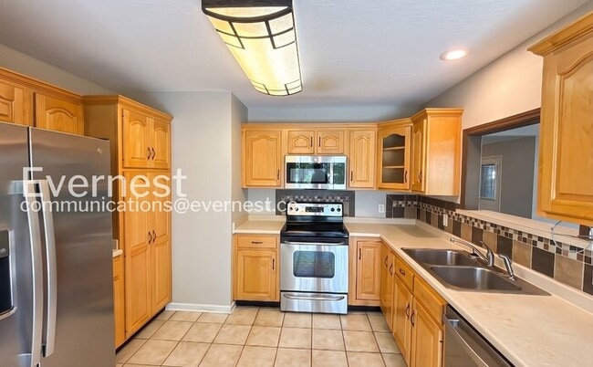 Building Photo - 1726 Hawk Run Ln