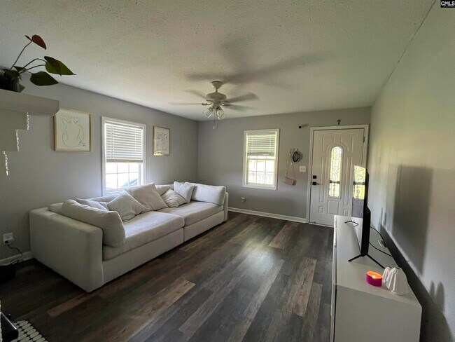 Building Photo - 2535 Watson St