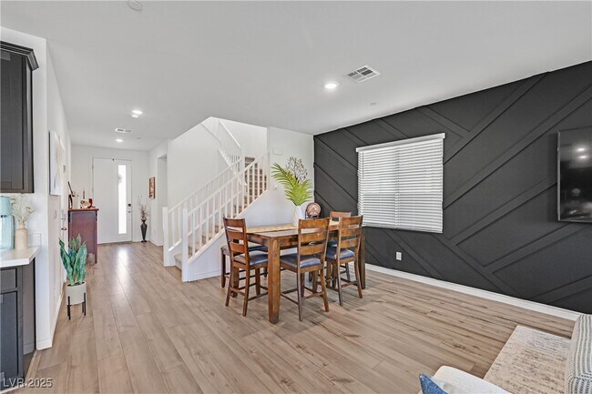 Foto del edificio - 282 Mount Steel Ave