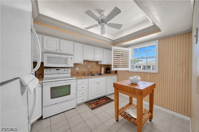 Foto del edificio - 8741 Lueck Ln