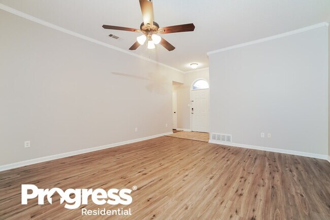 Building Photo - 3903 Esperance St