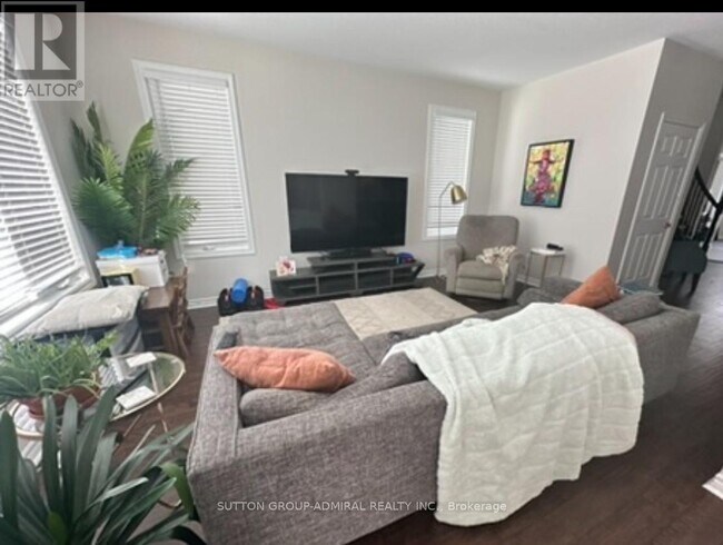 Photo du bâtiment - 743 Brittanic Rd