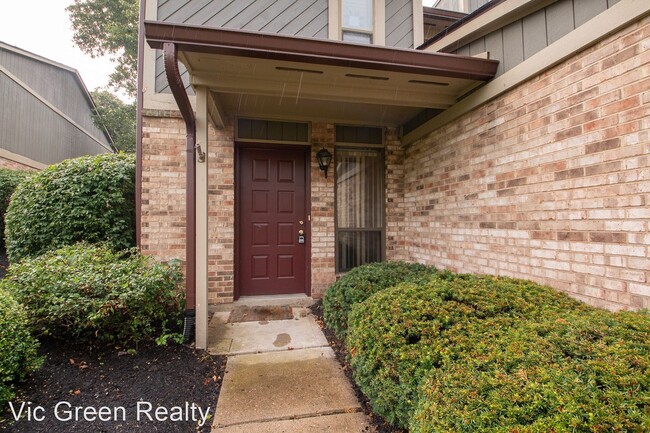 Building Photo - 2 br, 2.5 bath House - 718 Hidden Valley Ct