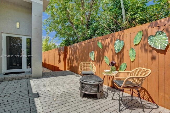 Foto del edificio - 60 NE 26th St