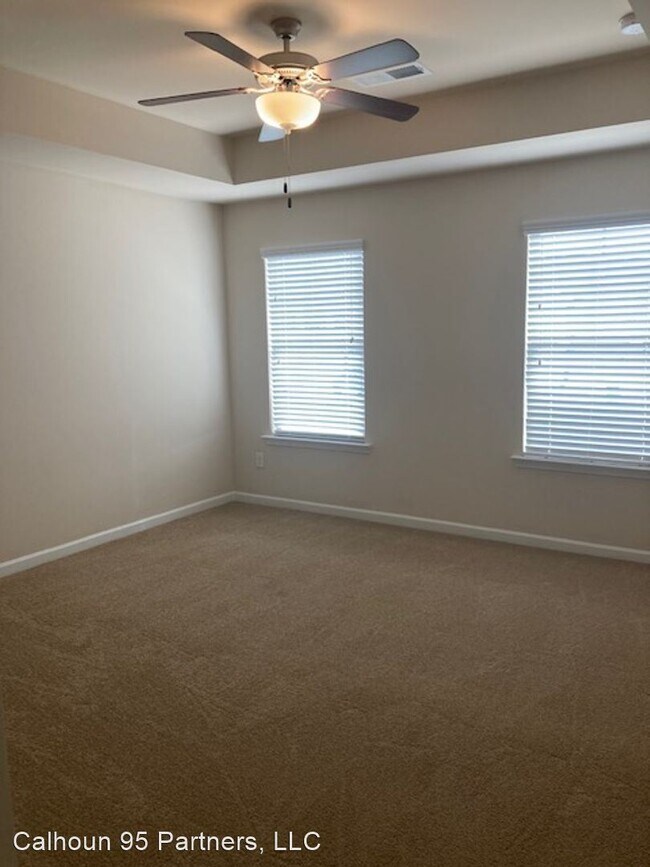 Building Photo - 4 br, 2.5 bath House - 116 Vickery Lane