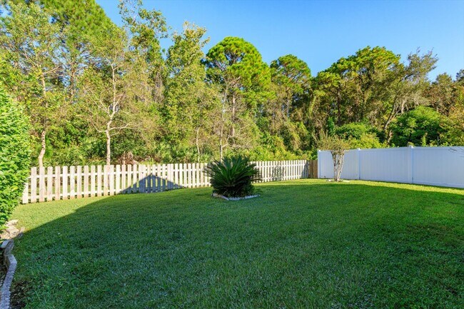 Foto del edificio - 1614 Sand Key Cir