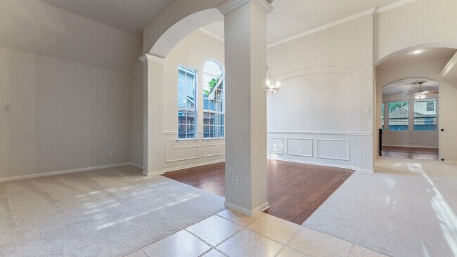 Foto del edificio - 6412 Stewart Blvd