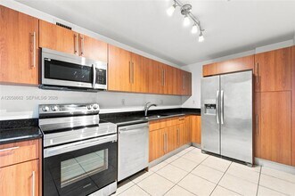 Building Photo - 3000 S Ocean Dr