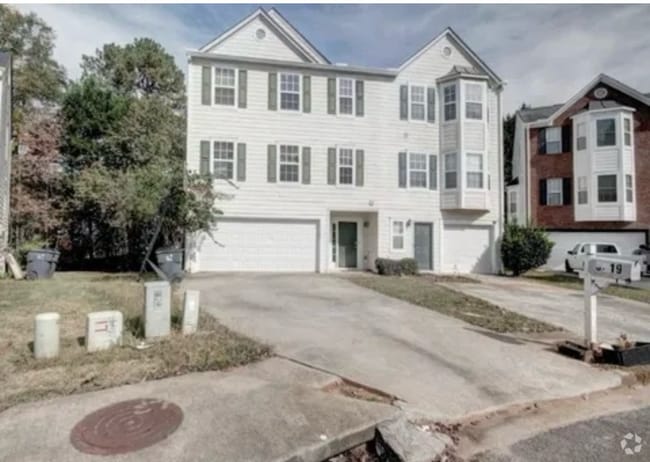 Building Photo - 3319 Merlot Ct