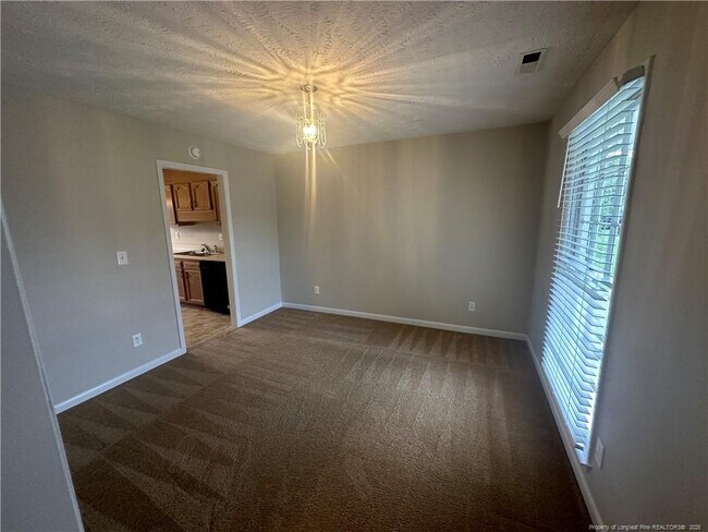 Foto del edificio - 7850 Penelope Dr