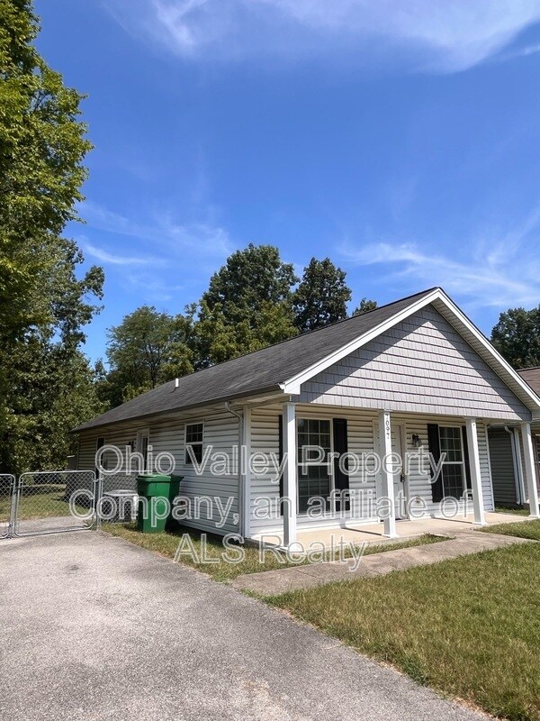 Foto del edificio - 7097 Columbia Ave