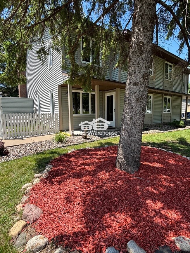 Building Photo - 4679 Sorrel Point