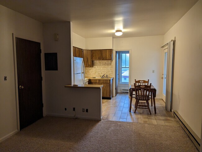 Building Photo - 528 S Kentucky Ave