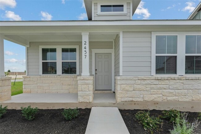 Building Photo - 2457 Lucy Axel Ln