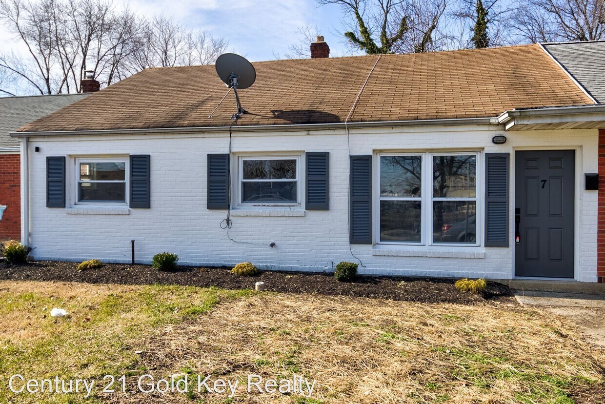 Primary Photo - 3 br, 1 bath House - 7 Simonds Drive