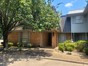 Building Photo - 2820 N Fourth St