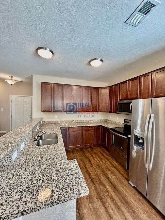 Foto del edificio - 14700 E 104th Ave