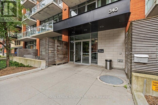 Building Photo - 340-340 McLeod St