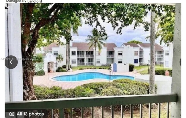 Foto del edificio - 4654 NW 97th Ct