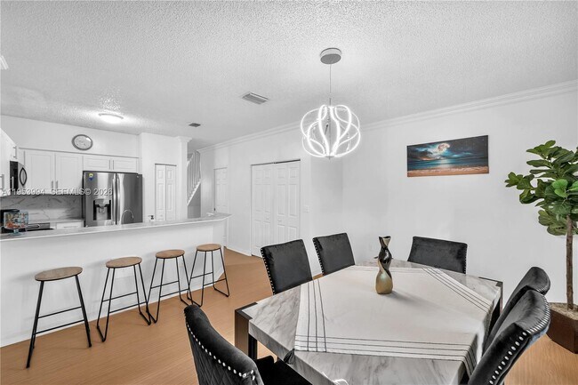 Foto del edificio - 2218 SE 26th Ln