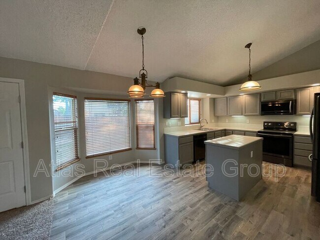 Foto del edificio - 4920 Braddock Dr