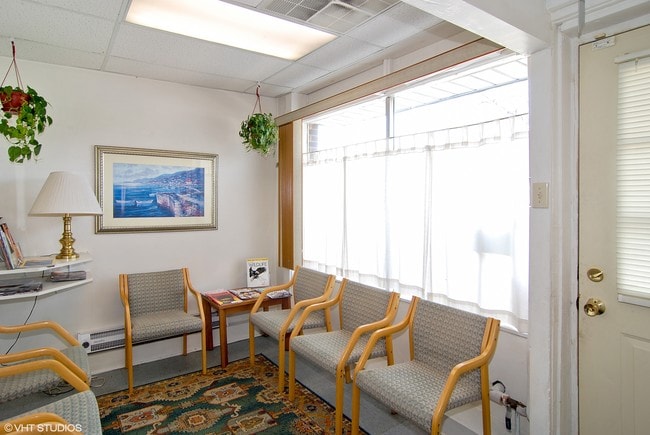 Building Photo - 7440 Harrison St