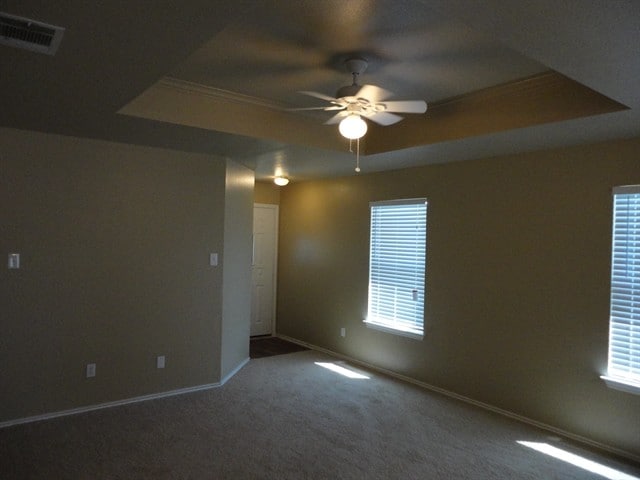 Building Photo - 307 Quail Hollow Dr