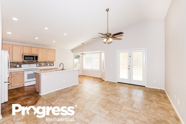 Foto del edificio - 13661 N 79th Ln