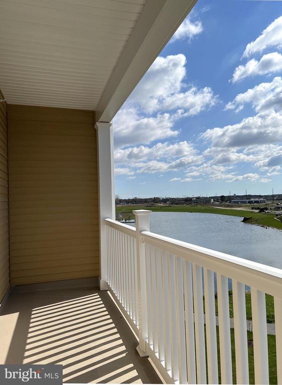 Foto del edificio - 24160 Port Ln