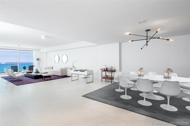 Building Photo - 10203 Collins Ave